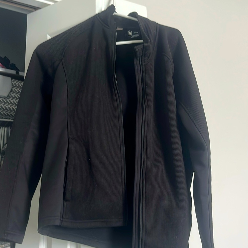 Women’s Spyder Jacket. Size: LG